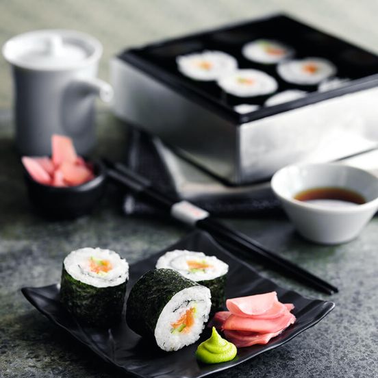 Smoked salmon sushi rolls