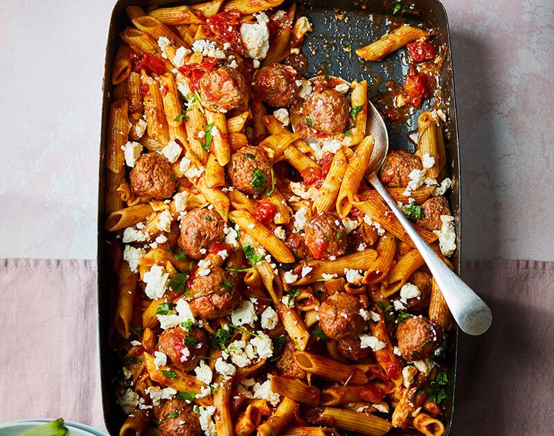 Beef meatball bake with feta Slimming World