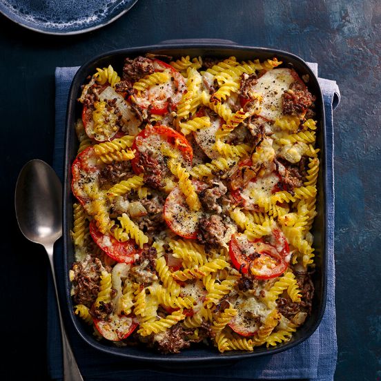 Cheeseburger pasta bake