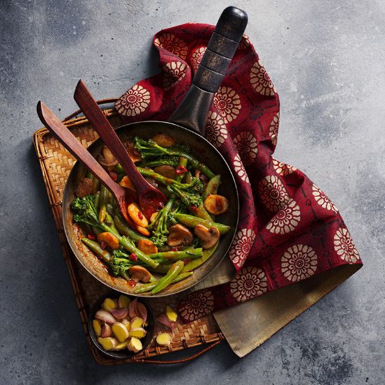 Soy, garlic and ginger veg
