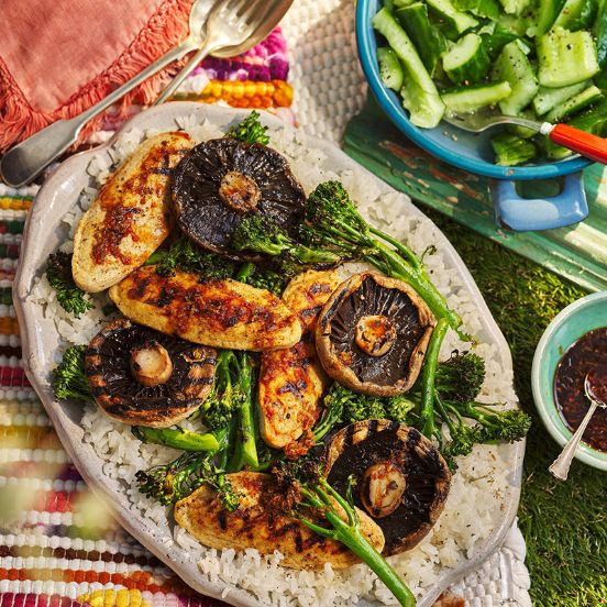 Asian-style Quorn with chargrilled veg, smashed cucumbers and sticky rice