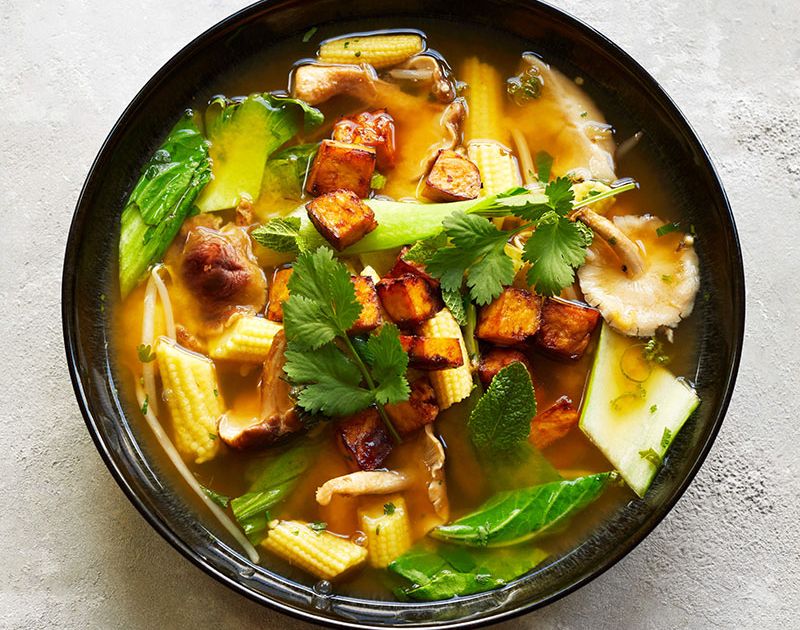 Miso soup with smoked tofu | Slimming World
