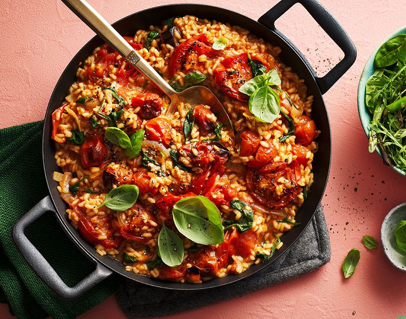 image of Creamy Roasted Tomato and Basil Risotto recipe by Slimming World