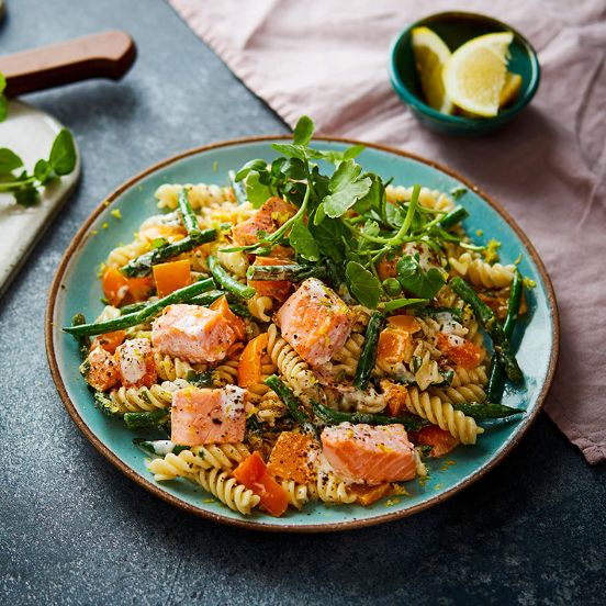 Zesty salmon pasta