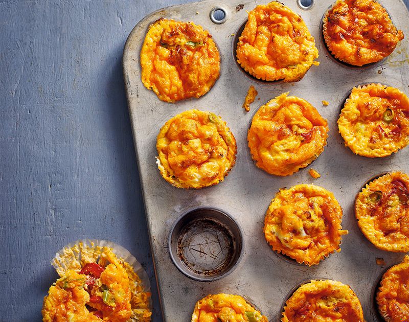 Cheese and red pepper muffins | Slimming World