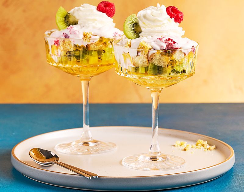 Tropical jelly trifles | Slimming World