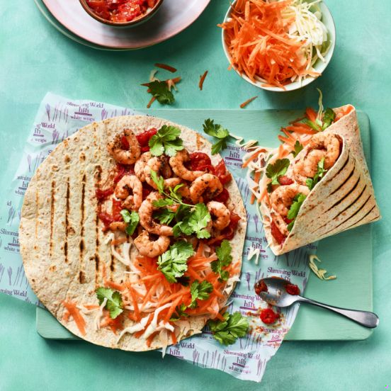 Spiced prawn wraps