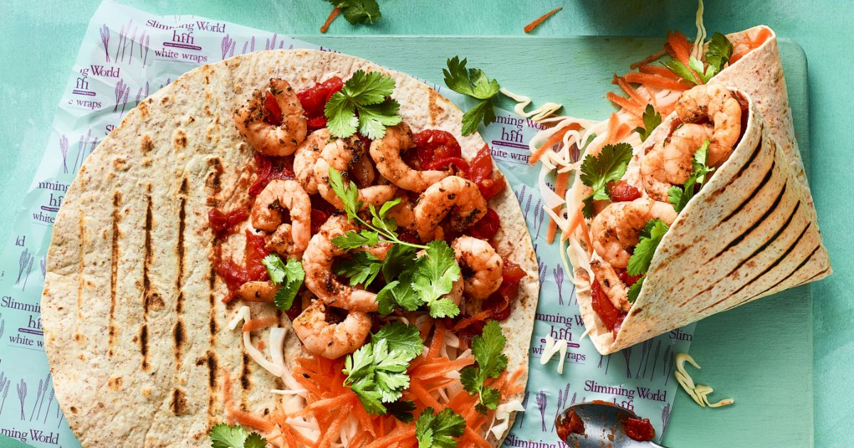 Spiced prawn wraps | Slimming World