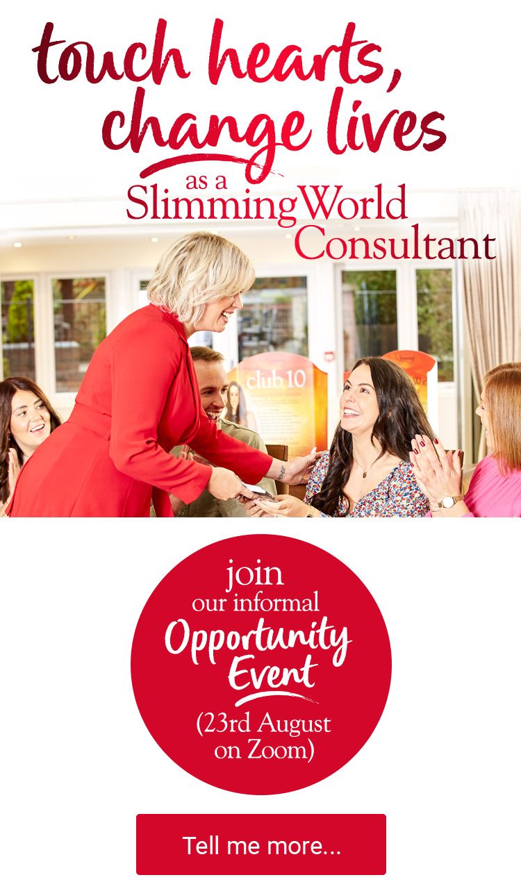 A Consultant in a Slimming World group with a title of ‘touch hearts, change lives as a Slimming World Consultant’.