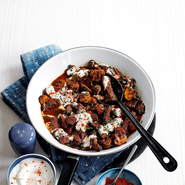 slimming beef stroganoff