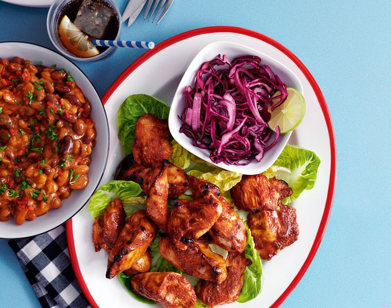 Buffalo chicken with Boston baked beans | Slimming World