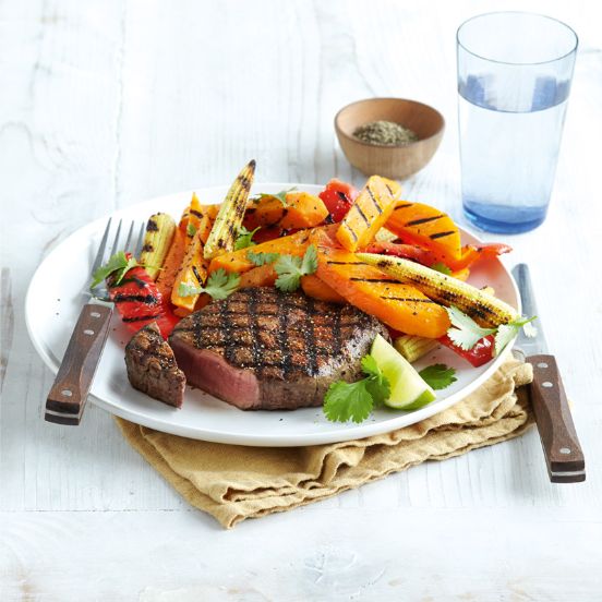 Chipotle steak with sweet potato chips